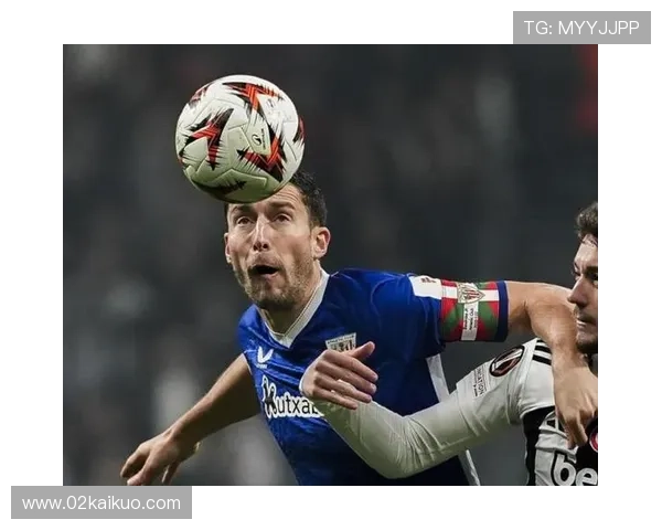 毕包队长德马科斯：投掷焰火行为不可接受，我向罗马球迷道歉